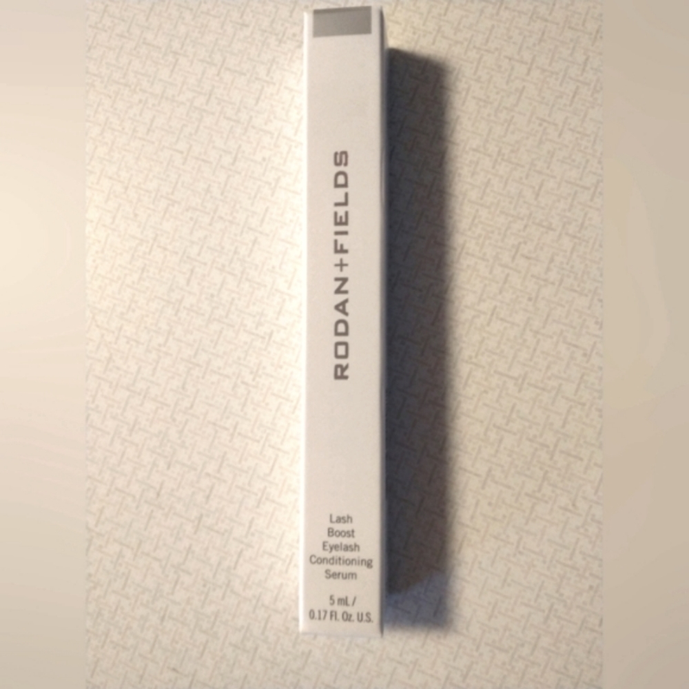 Rodan & Fields Lash Boost